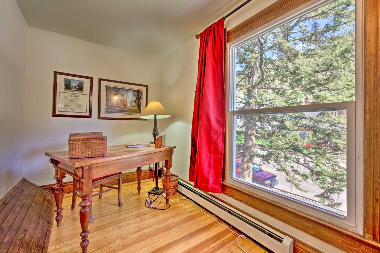 Historic Victorian Home In Downtown Idaho Springs! Exterior photo